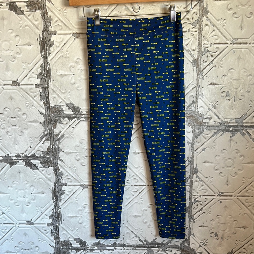 Kids Blue cub scouts Boy Scouts Leggings with Yellow Print
